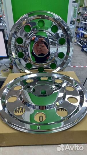 Колпак колеса задний грузовой R-22.5 / нерж 2 шт