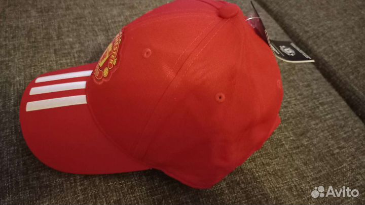 Новая Бейсболка Manchester United