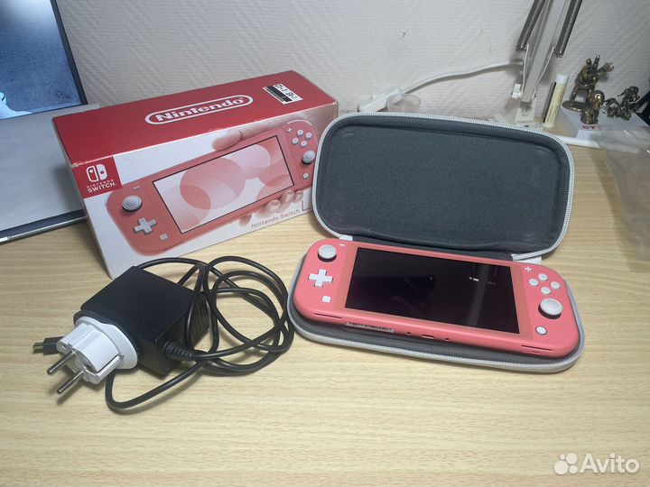 Nintendo switch lite