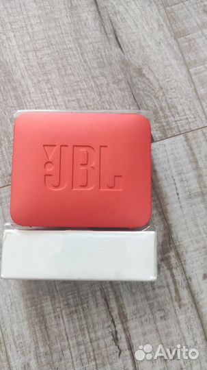 Колонка jbl Go 1