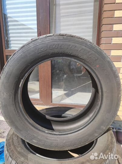 Bridgestone Dueler H/T 215/60 R17