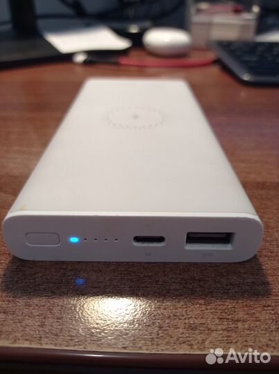 Xiaomi Mi Wireless PowerBank 10000 мА*ч