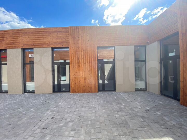 Здание, 601.4 м²