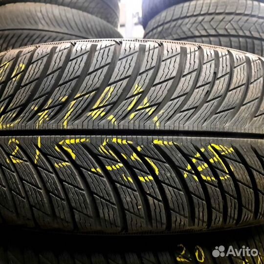 Michelin Alpin 5 215/55 R18 99V