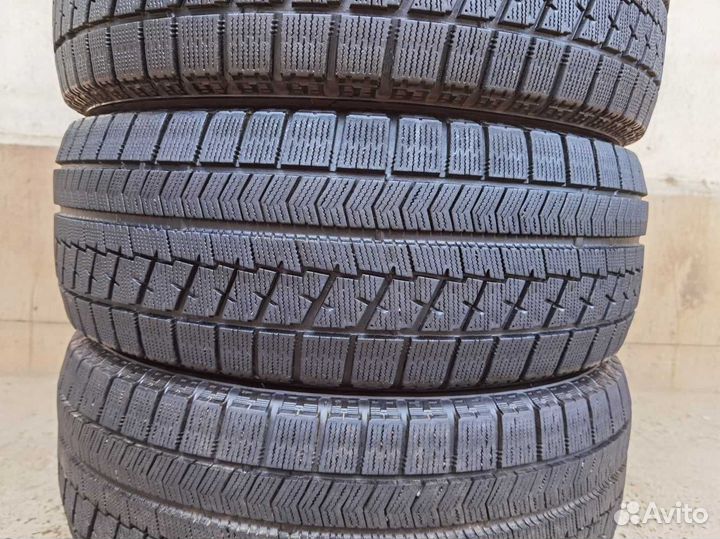 Bridgestone Blizzak VRX 205/55 R16 99V