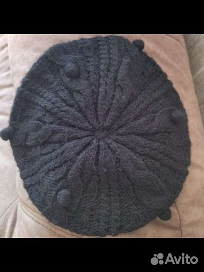 Берет новый, вязанный, красивый, удобный