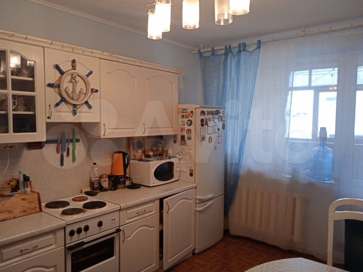 3-к. квартира, 67 м², 9/9 эт.