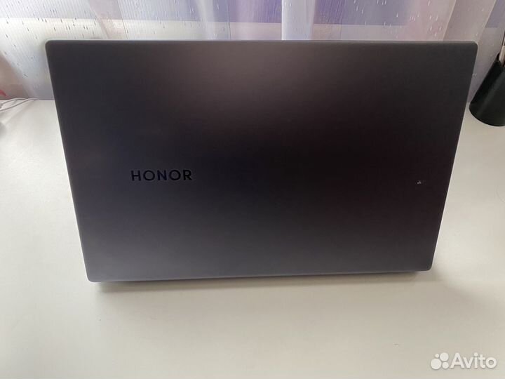 Ноутбук Honor magicbook x15