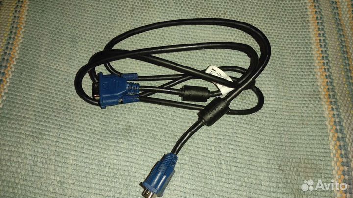 Кабель для компьютера VGA