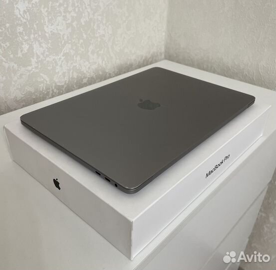 Apple MacBook Pro 13 2020