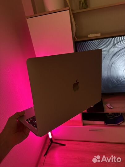 Apple MacBook Pro 13 2020