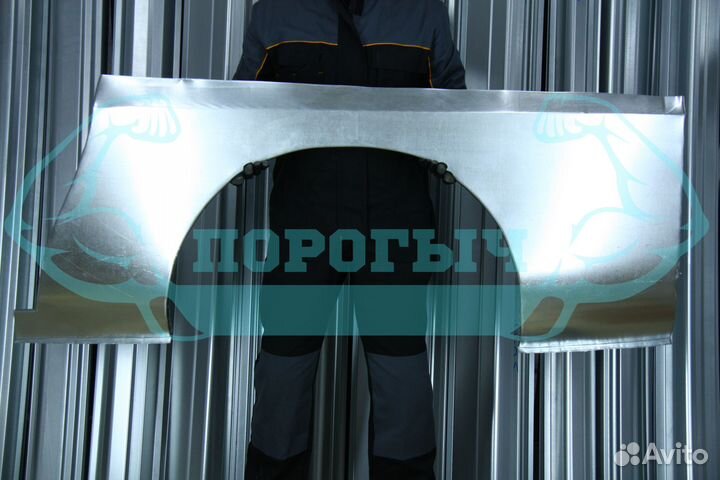 Ремонтная арка Hyundai Starex 1 левая