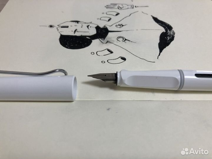 Перьевая ручка lamy