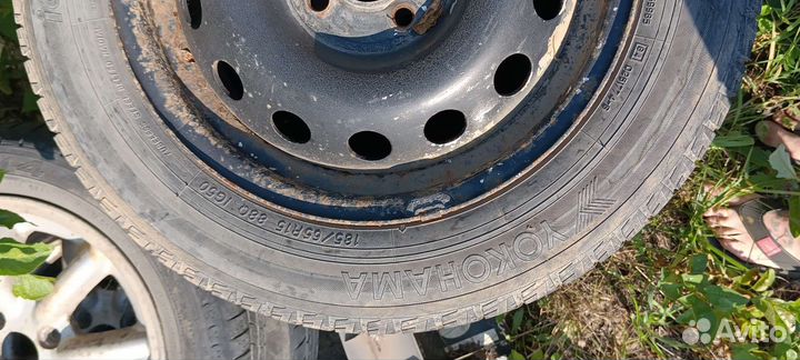 R15 Yokohama A359 185/65, PCD 4x100 DIA 10