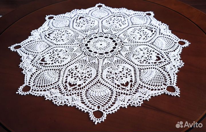 Большая салфетка Majestic pineapples