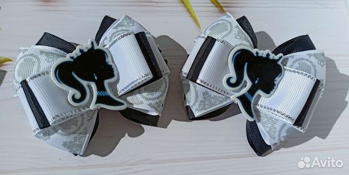 Школьные бантики ручной работы