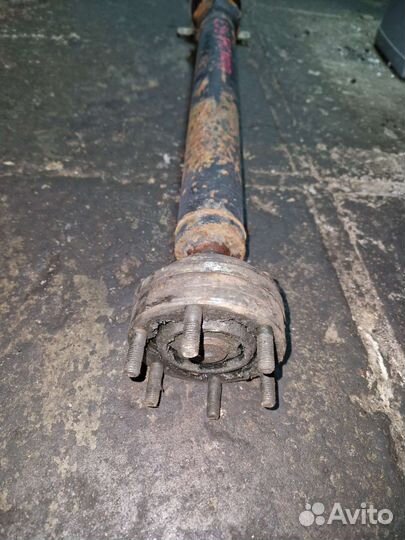 Bmw e39 540 4.4 карданный вал задний АКПП