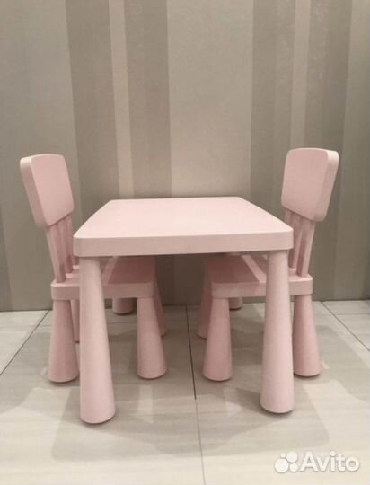 Детский столик и стульчик новый
