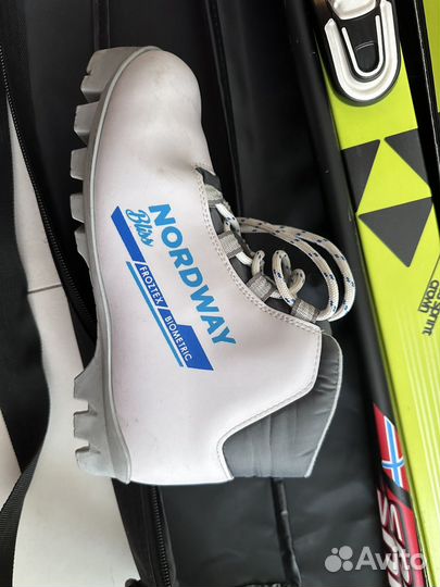 Беговые лыжи fischer, ботинки, палки лыжные