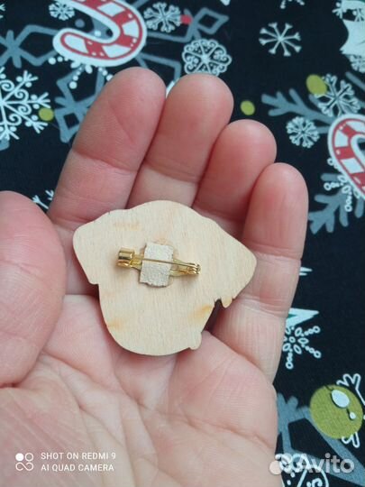 Брошь Значок Новый