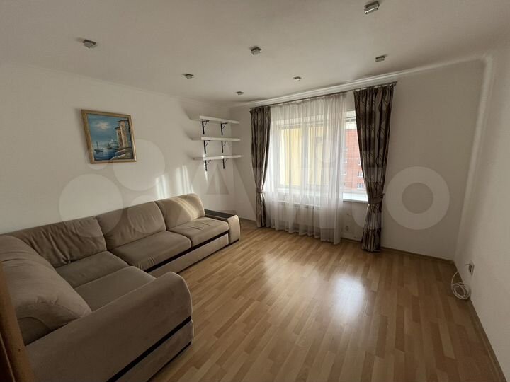 2-к. квартира, 75 м², 4/4 эт.