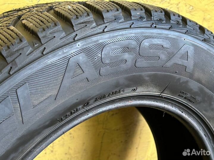 Lassa Iceways 215/65 R16 98T