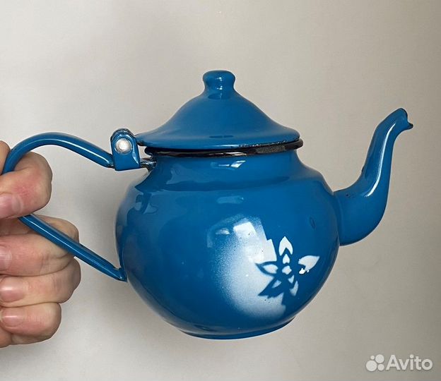 Кувшин старинный эмалированный и другое