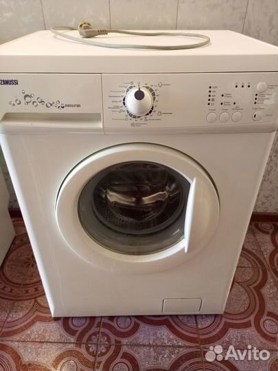 Стиральная машина Zanussi бу
