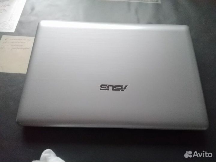 Asus
