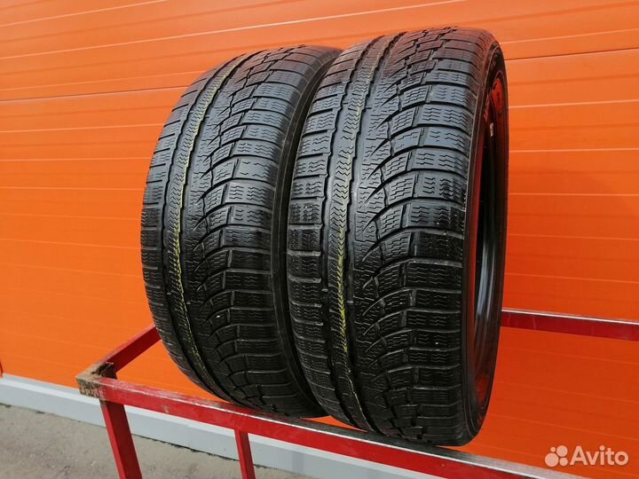 Nokian Tyres WR A4 225/55 R17