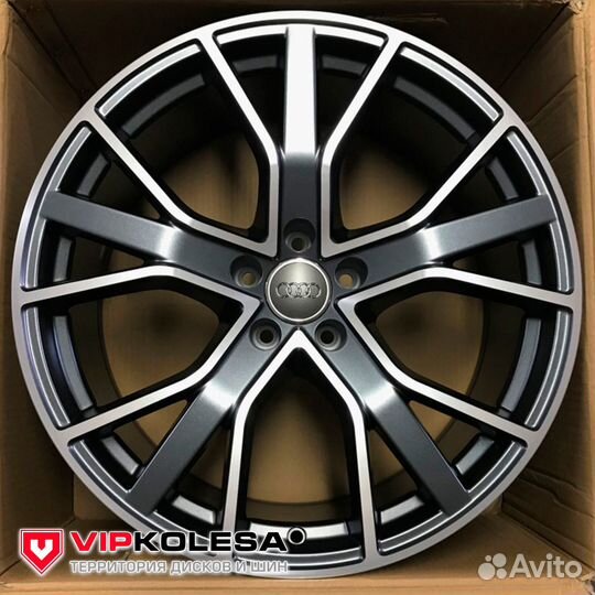 Зимние колеса на Audi Q8 R21