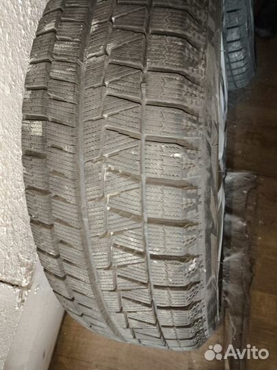 Bridgestone Blizzak Revo1 195/60 R15 80E