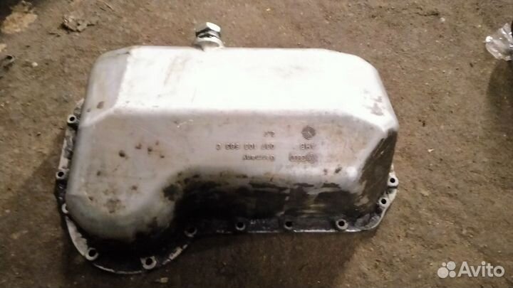 Поддон (картер двигателя) на Volkswagen