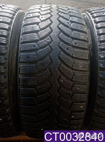 Bridgestone Blizzak Spike-01 215/45 R17 96T