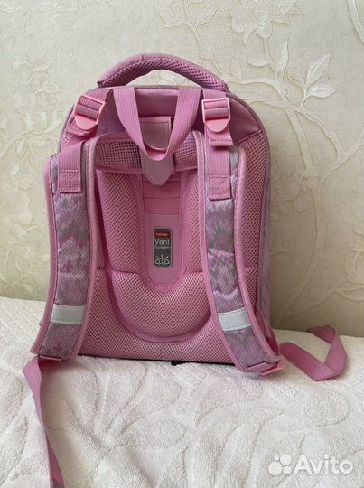Портфель школьный для девочки