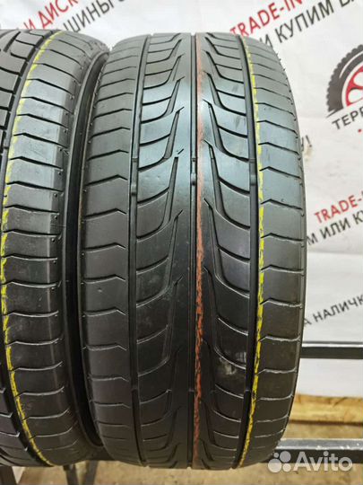 Firestone Firehawk Wide Oval 215/55 R17 94V