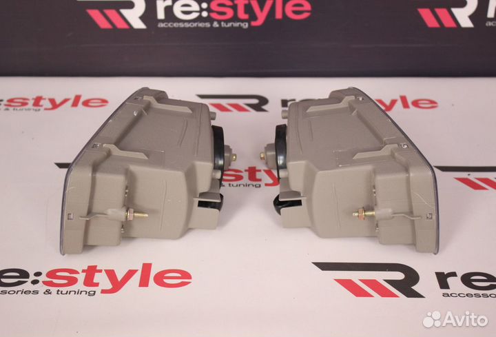 Туманки Toyota Land Cruiser 100 S961