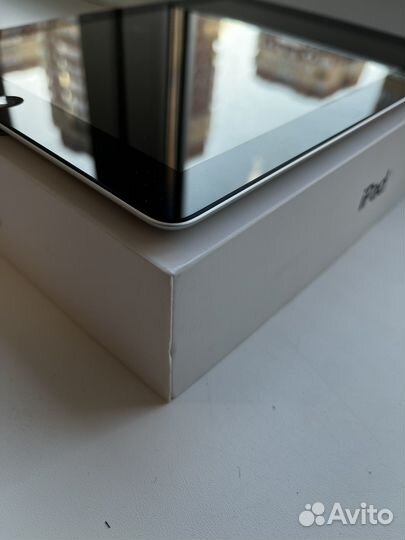iPad 4 wifi cellular 32gb