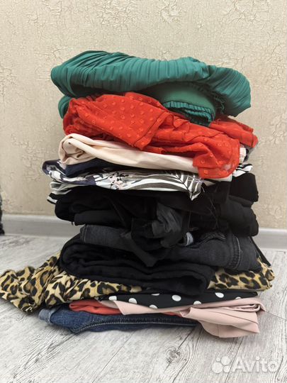 Большой пакет женской одежды 44