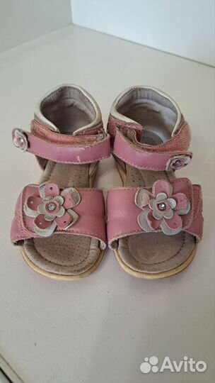 Босоножки для девочки