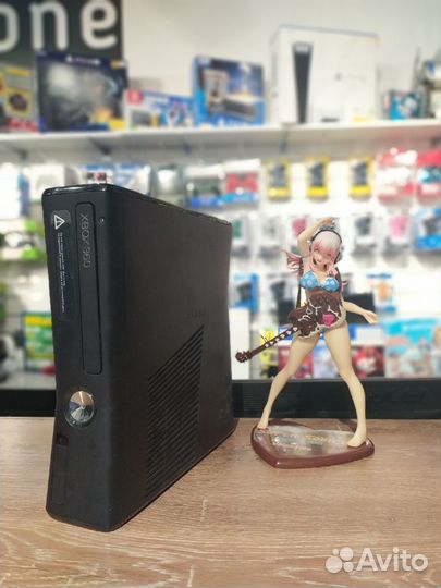 Xbox 360 Slim 320 + 5 подарков (магазин,гарантия)