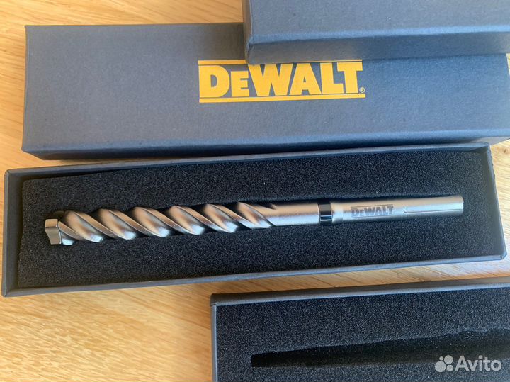 Шариковая Ручка бур DeWalt