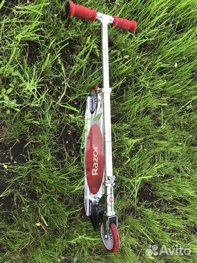 Самокат Razor A125