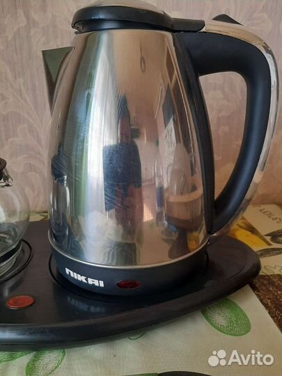 Чайник и заварочный для чая