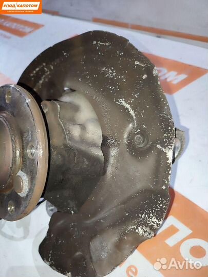 Кулак передний правый BMW 3 E90 2007 3121676444403