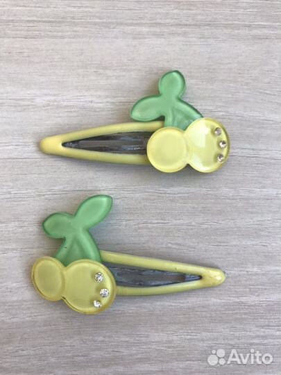 Заколки для волос