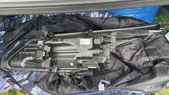 Продаёться led фара правая kia rio 4 рестайлинг