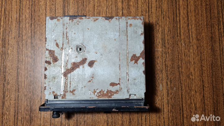 Магнитола pionier. Винтаж. Привезу бесплатно