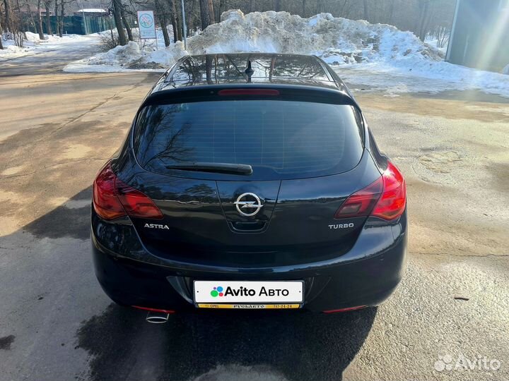 Opel Astra 1.4 МТ, 2010, 166 000 км