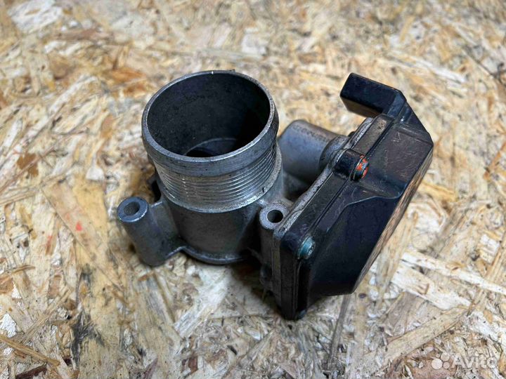 Заслонка дроссельная Audi Q5 (8R 2008- в производс